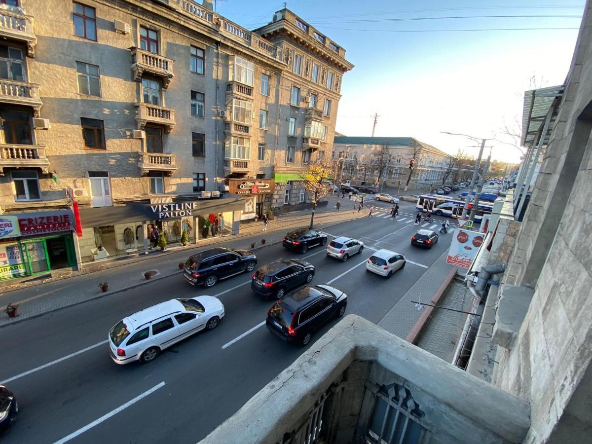Stefan Cel Mare Boulevard Ultracentral Apartments In The Center Kischinau Exterior foto