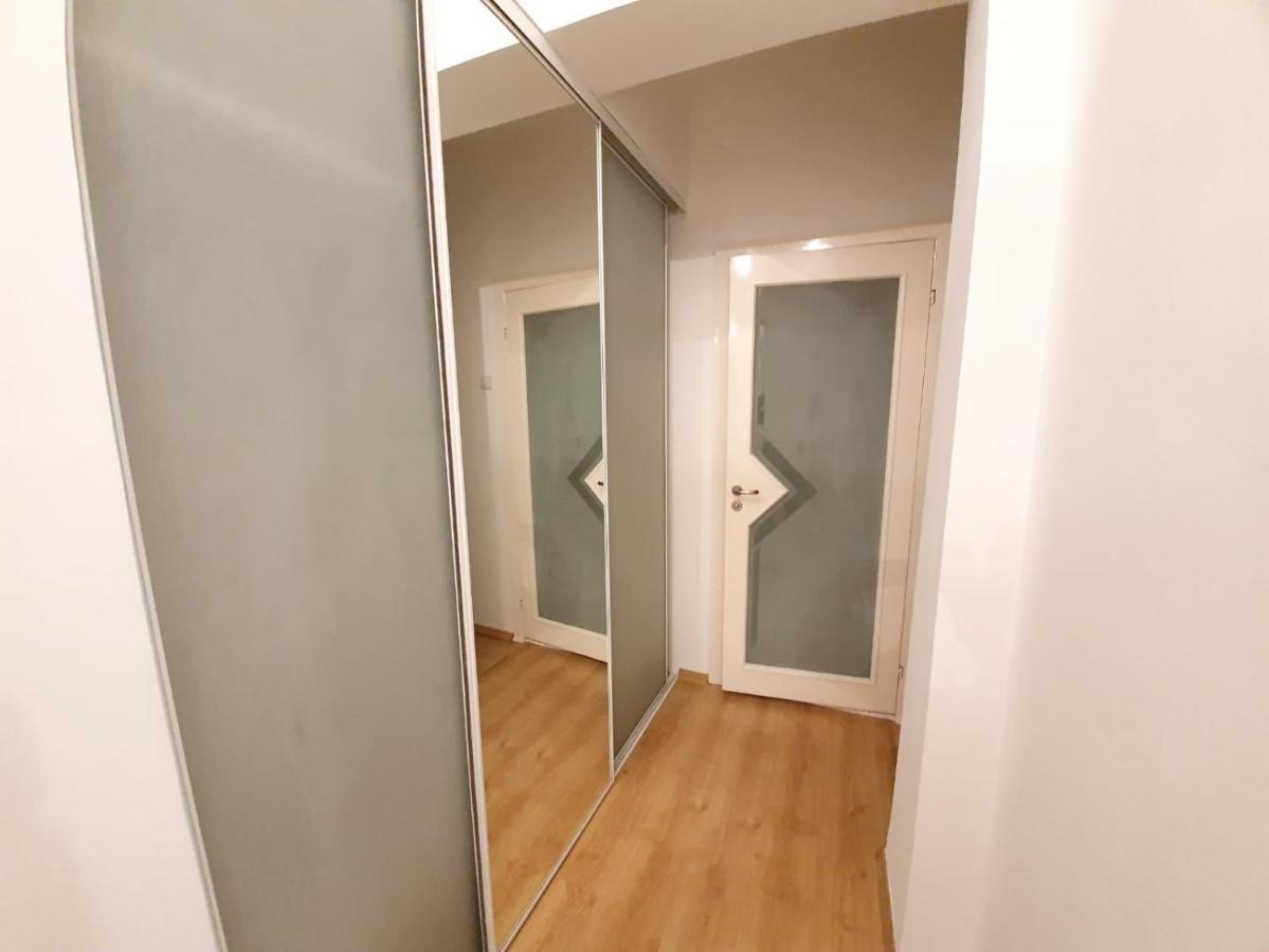 Stefan Cel Mare Boulevard Ultracentral Apartments In The Center Kischinau Exterior foto